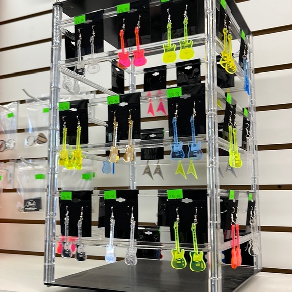 Guitar Shaped Earrings like a Telecaster - Picture 7 of 7